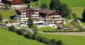 saalbach hinterglemm hotel marten sommer aussen